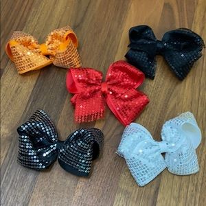 4 for $8 🛍🛍🛍 Hairbows
